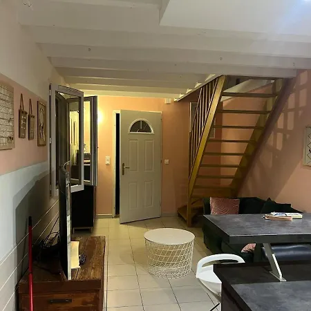 Petite Maison Agreable Climatisee Casa de Férias