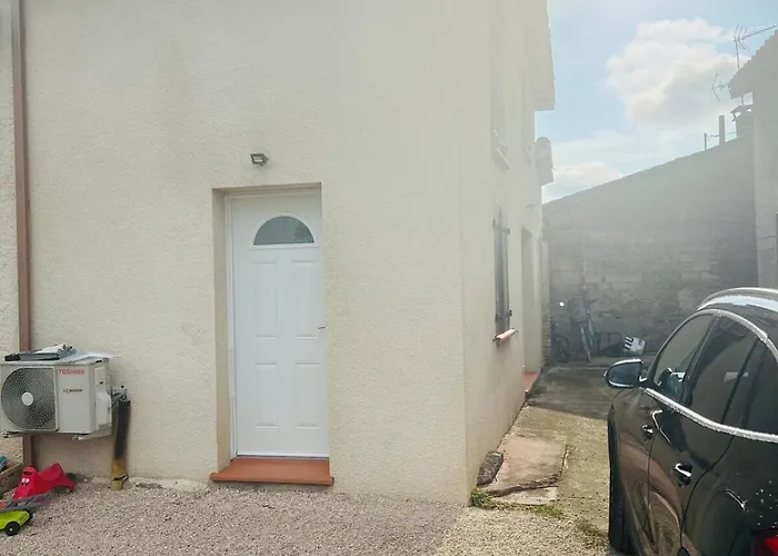 Petite Maison Agreable Climatisee * Nègrepelisse